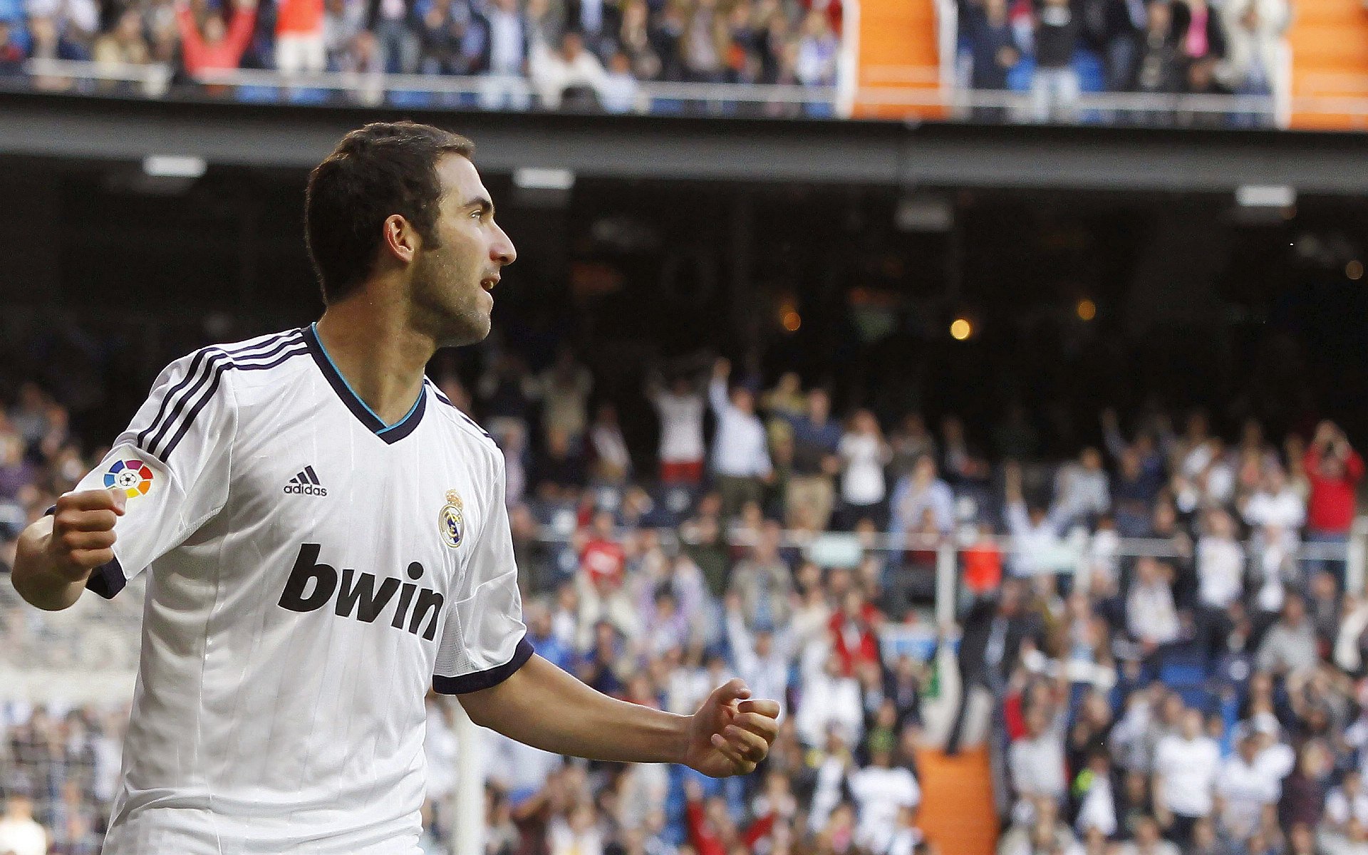 开云官网-美加墨世界杯焦点战前瞻，莱比锡红牛战术革新，能否终结马德里竞技的钢铁防线？  第2张