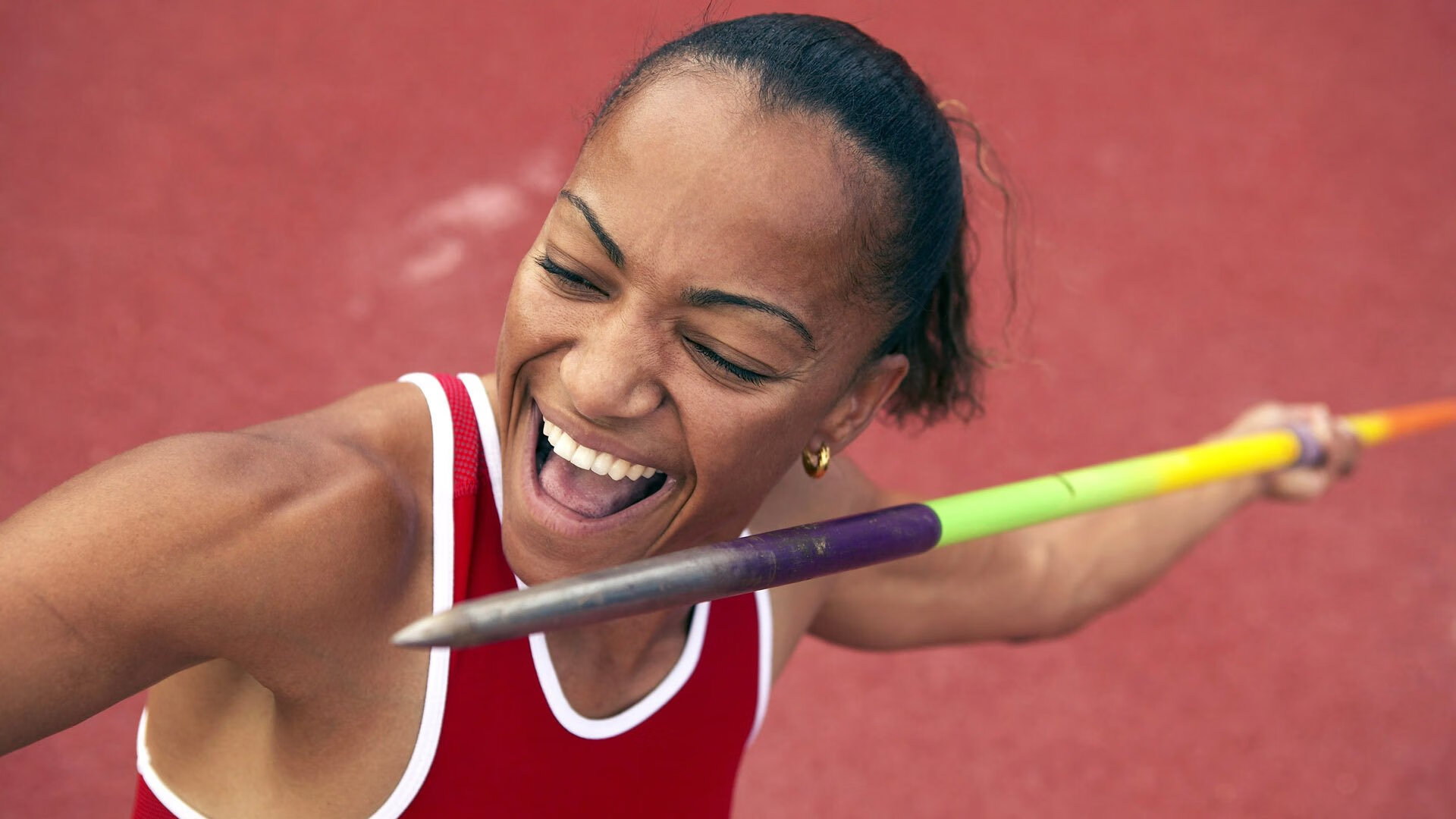 开云体育app-年度焦点之战之夜，乔治贡献制胜表现  第2张